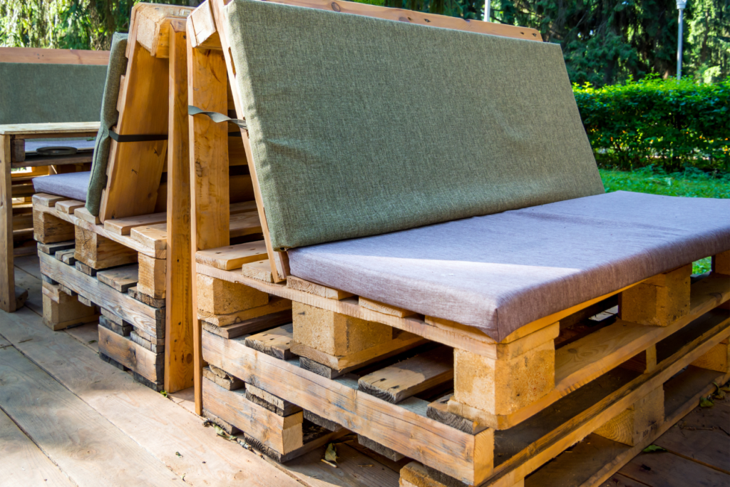 zahradní nábytek z palet