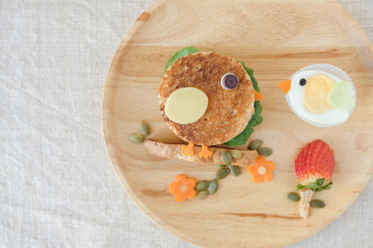 10 kreativních tipů, jak servírovat snídani pro děti