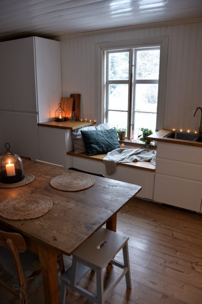 čtenářký koutek v domě