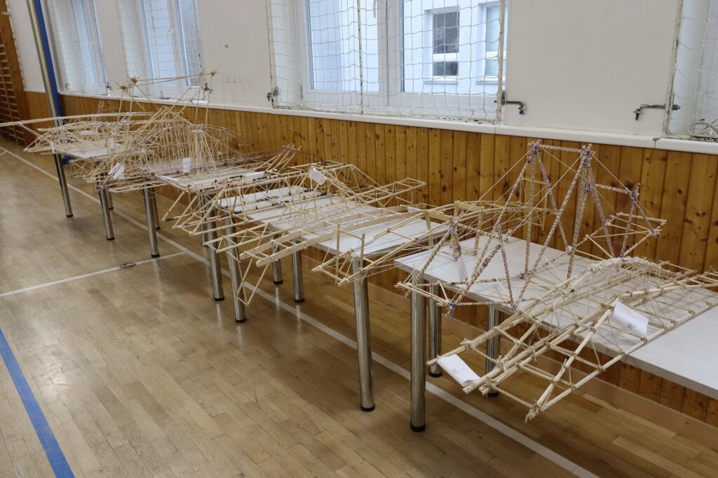 7. ročník stavařské soutěže školská soutěž