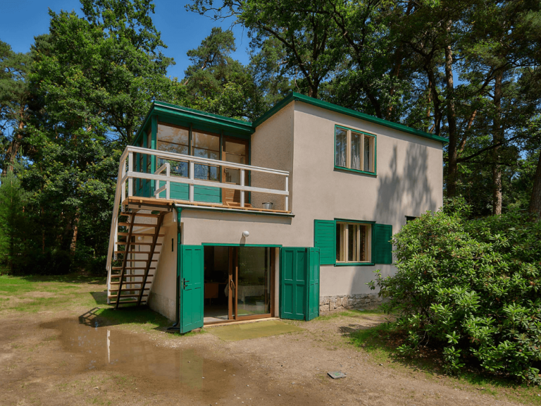 Omítání domu vám urychlí jednokroková malta od Weber